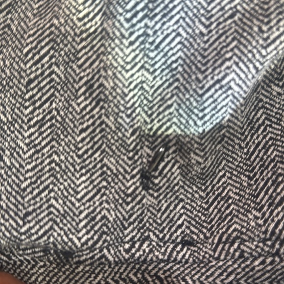 Elegant Long Sleeve Black and Gray Dress - Picture 7 of 7